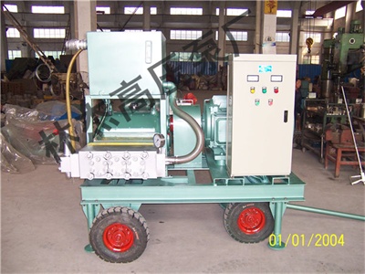 安裝高壓(yā)泵時，應注意其的(de)管道情況